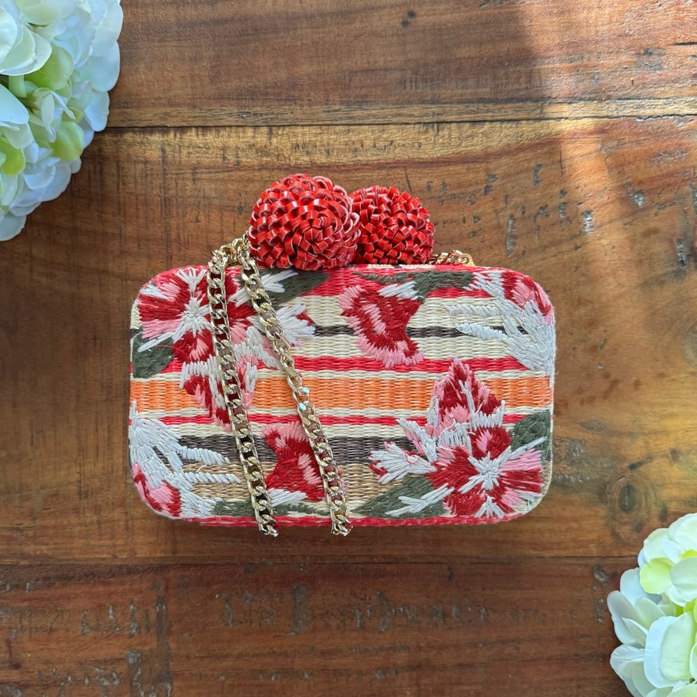 sam edelman straw clutch with goldtone chain handle multicolor 7”X 4”